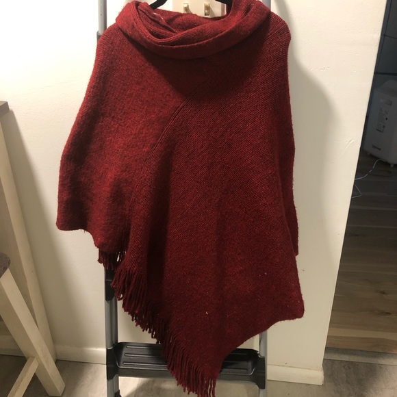 NWOT Chico’s Cowl Neck Poncho- One Size - Picture 2 of 5